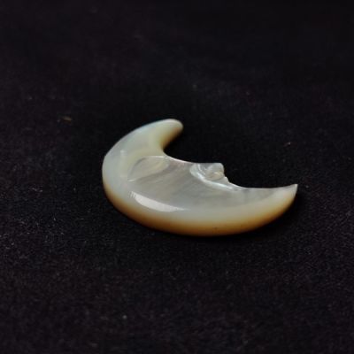 Mother Of Pearl Moonface Crescent