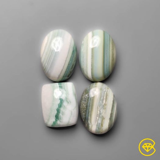 Saturn Chalcedonies Lot